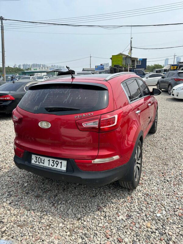 2011 KIA SPORTAGE - Image 6