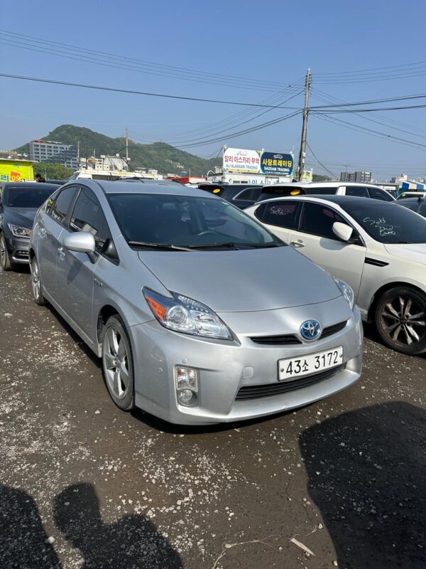 2011 TOYOTA PRIUS SILVER - Image 5