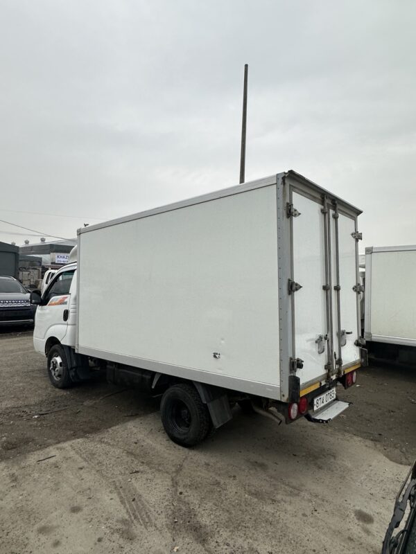 2018 KIA BONGO III 1.2 TON ICE BOX - Image 12