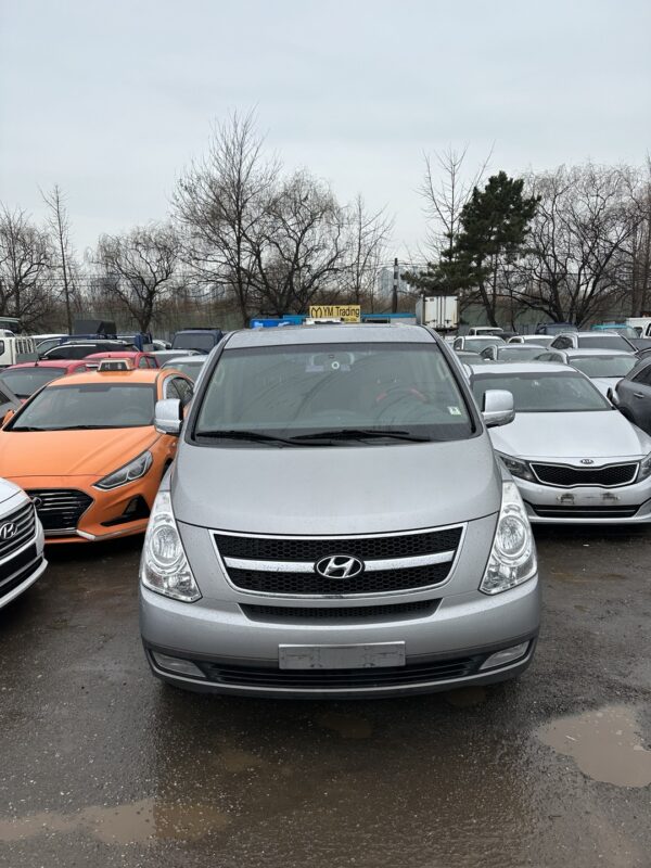 2011 HYUNDAI GRAND STAREX HVX