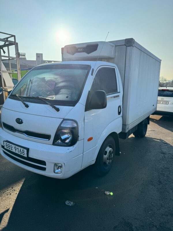 2016 KIA BONGO III 1.2 TON ICE BOX - Image 3