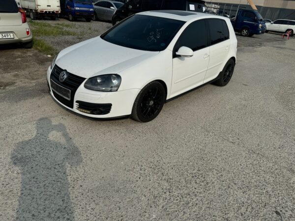 2009 VOLKSWAGEN GOLF 2.0 TDI - Image 11