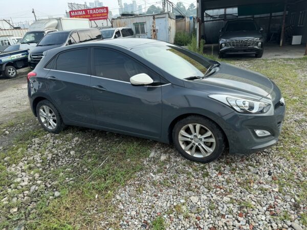 2012 HYUNDAI I30 - Image 10