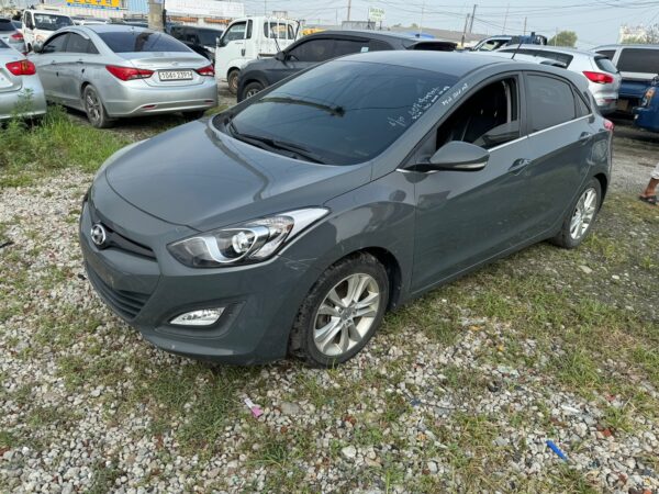 2012 HYUNDAI I30 - Image 12