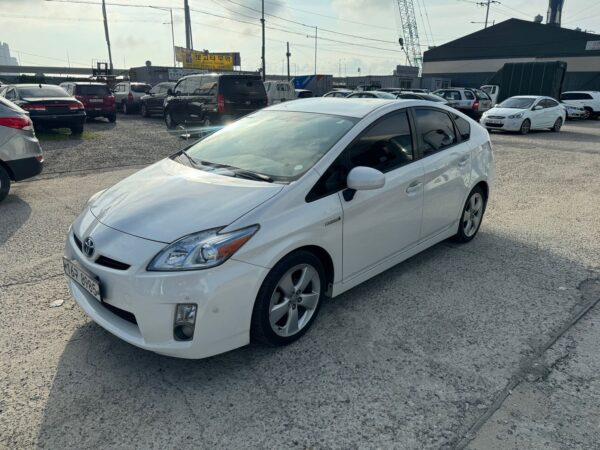 2011 TOYOTA PRIUS WHITE 2 - Image 3