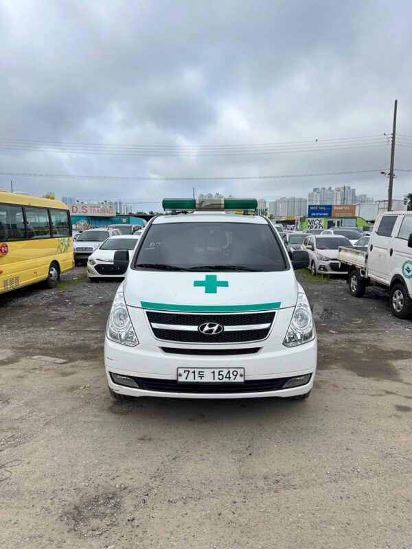 2014 HYUNDAI GRAND STAREX AMBULANCE