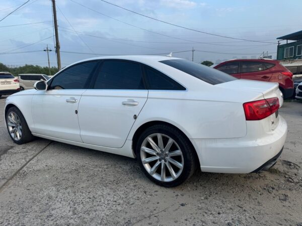 2014 AUDI A6 - Image 10