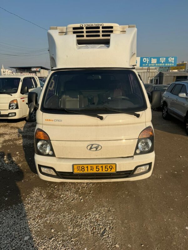 2012 HYUNDAI PORTER II 1 TON ICE BOX