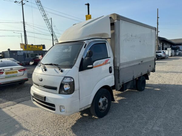 2017 KIA BONGO III 1.2 TON WING BODY - Image 10