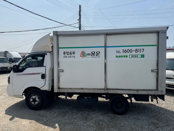 2020 KIA BONGO III 1.2 TON ICE BOX - Image 6