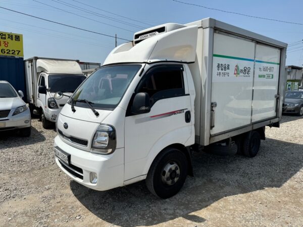 2020 KIA BONGO III 1.2 TON ICE BOX - Image 2