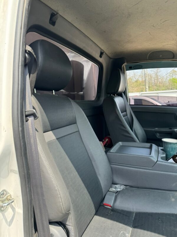 2020 KIA BONGO III 1.2 TON ICE BOX - Image 10