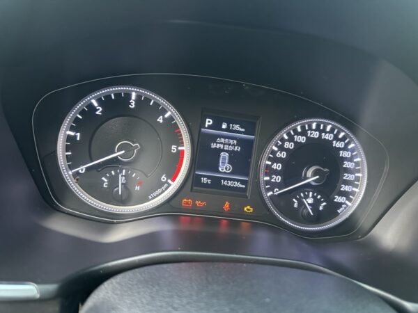 HYUNDAI TM SANTAFE 2019 year - Image 6