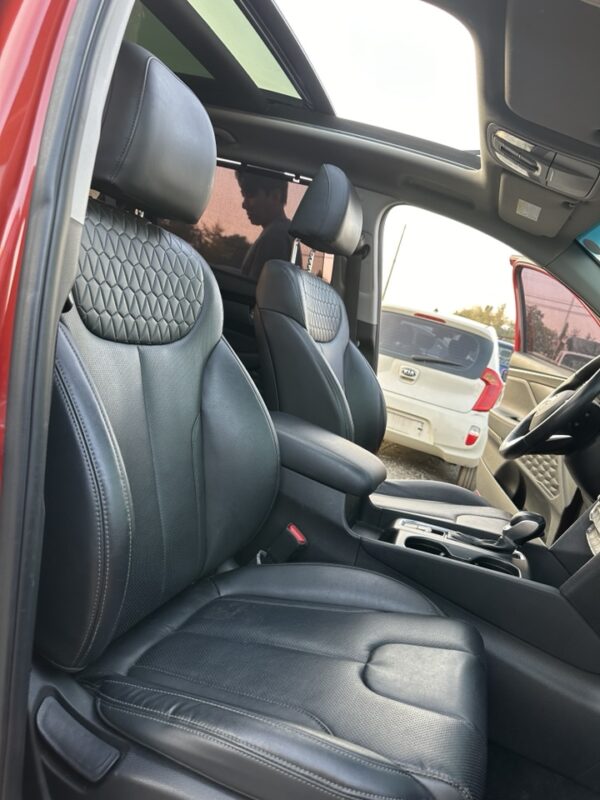 HYUNDAI TM SANTAFE 2019 year - Image 8