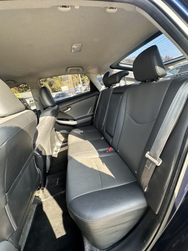 Toyota Prius  2012 BLUE     (51) - Image 13
