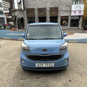 Kia.  Kia ray 2012 blue