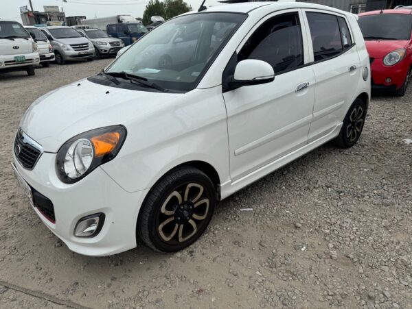 2011 Kia morning white      (54) - Image 2