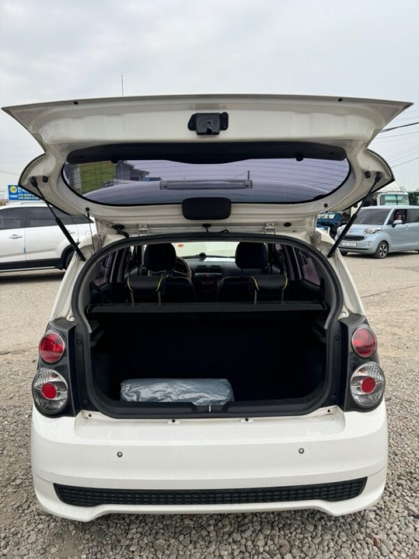 2011 Kia morning white      (54) - Image 10