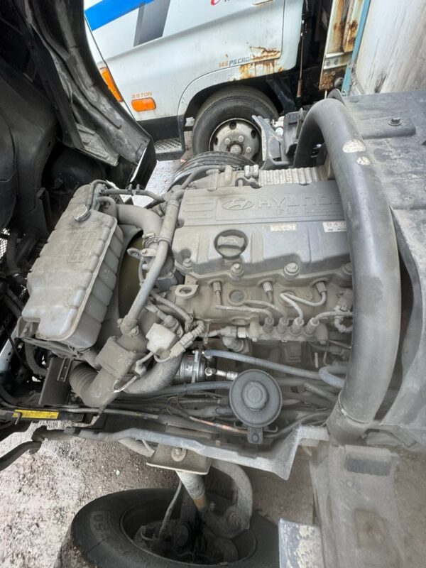 2010 Hyundai mighty ice Box white 3.5t      (54) - Image 14