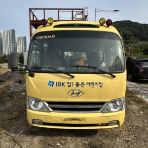HYUNDAI COUNTY LONG BODY  2012